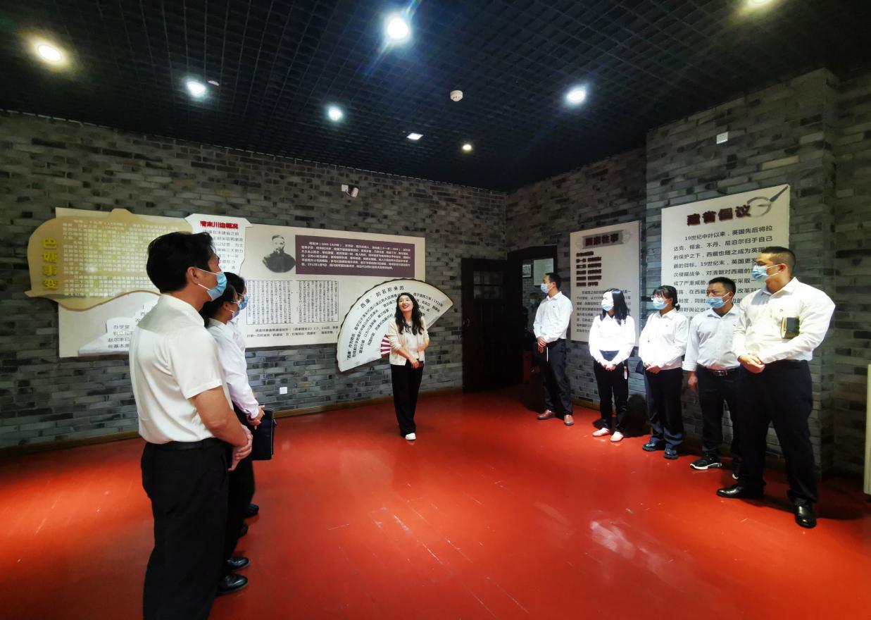 追寻红色记忆  喜迎党的二十大